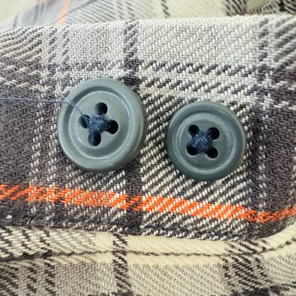 Gap Jeans San Francisco Mens Cotton Thick Flannel Plaid Gray Red Button Shirt M - Picture 7 of 7